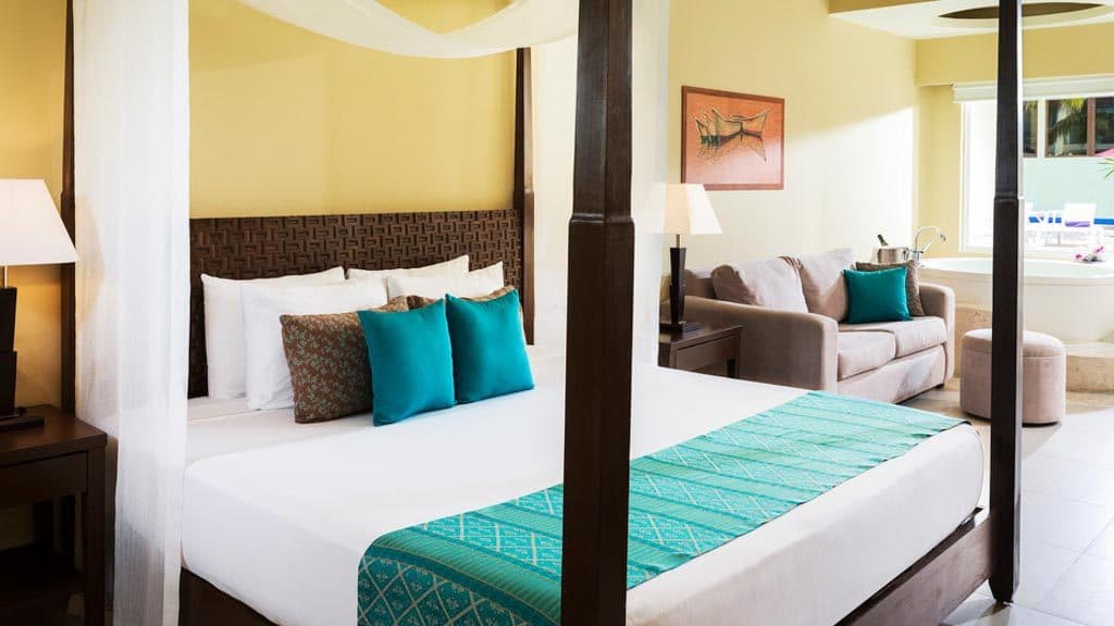 Azul Beach Resort Riviera Cancun by Karisma room